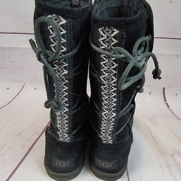 UGG Boots Special edition 8 - Picture 2 of 16